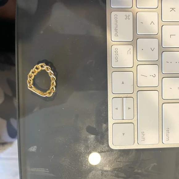 Gold Chain Ring - Picture 5 of 6